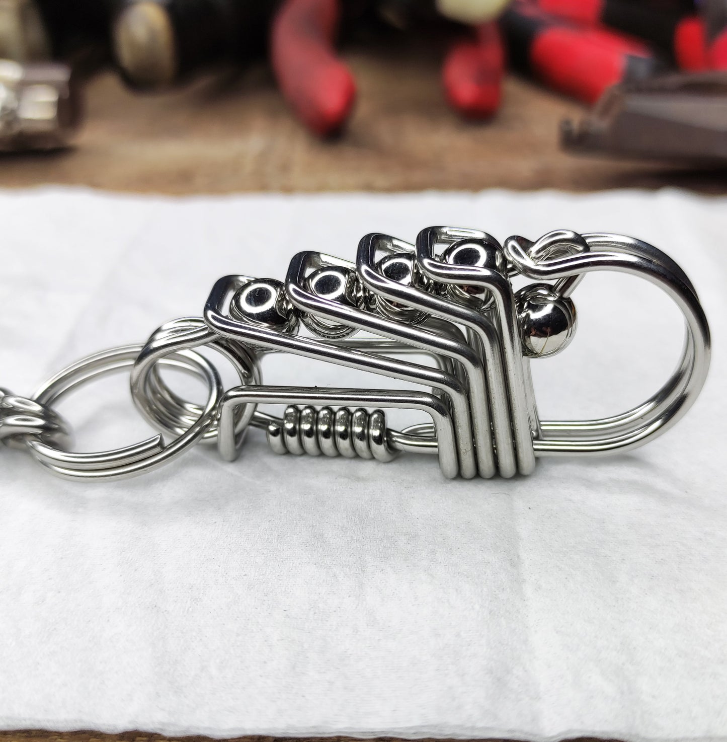 Special minimalist handmade stainless steel wire Carabiner keychain - Special gift for boyfriend, brother, gift for father